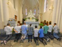 Atto di consacrazione a Maria nel Santuario della BVM, Regina dei Cuori di Roma.