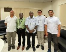 Cardinal John Ribat, DD, KBE, MSC, Dr. Oti Jigu and Fr. Justine Ninat, SVD, the current school director, Padri Arreza e Conson.