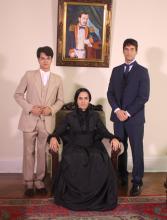 Da esquerda: Francisco, Ana Toscano e Aníbal. No quadro, Francisco, o pai.