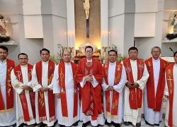 Rogationist formators with the Redemptorist and PACEM formators whose candidates study Philosophy at the Rogationist Seminary in Cebu. 